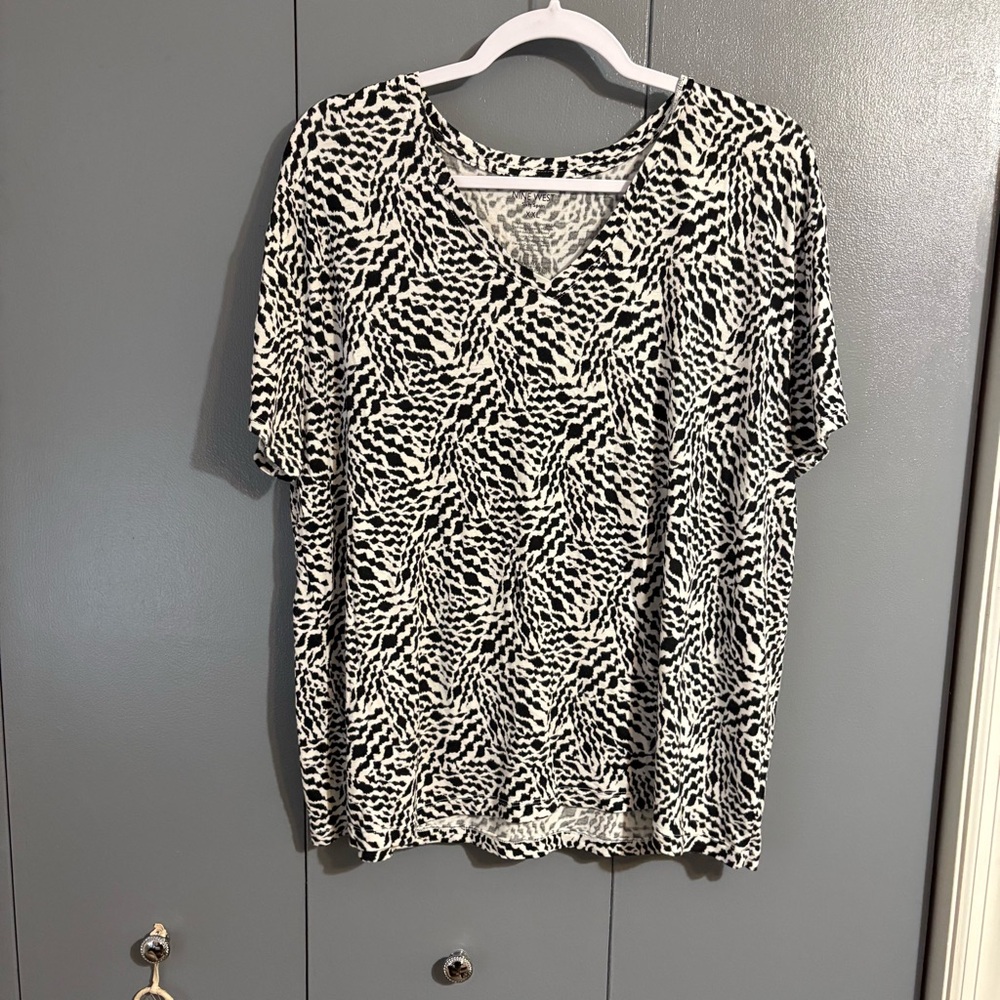 Nine West XXL tee